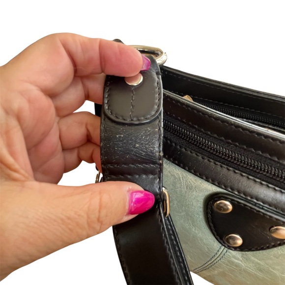 ✨Rare Find✨ Vintage Y2K Ellington Bella Leather Handbag Wallet Set 👜✨ - Picture 15 of 16